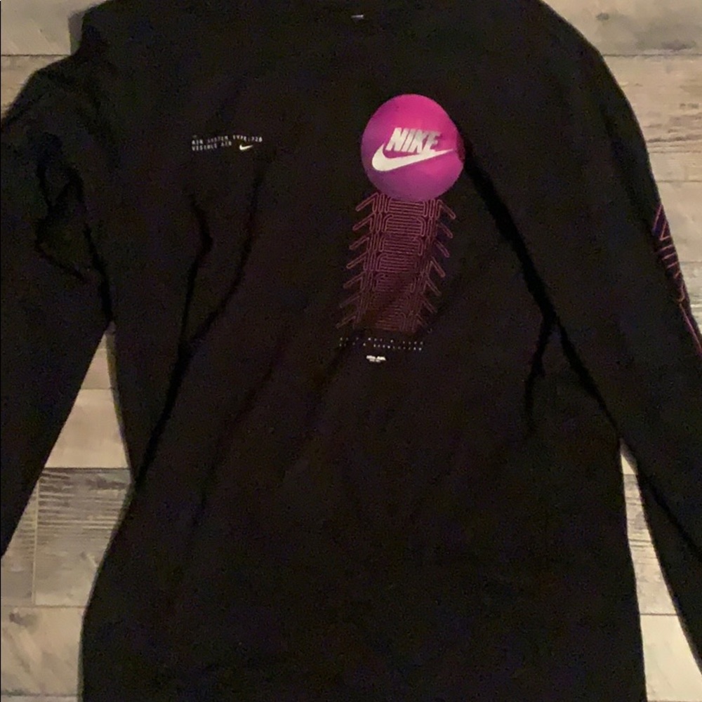 Long sleeve nike air shirt black/purple